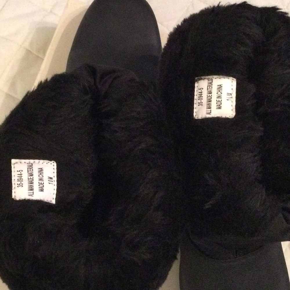 Women’s Cold weather Faux Fur Rain boots - Picture 5 of 6